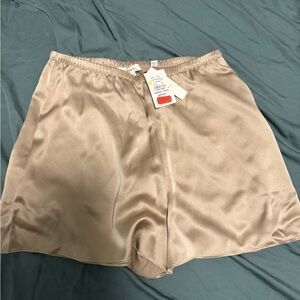 Vince Shimmering Beige Shorts